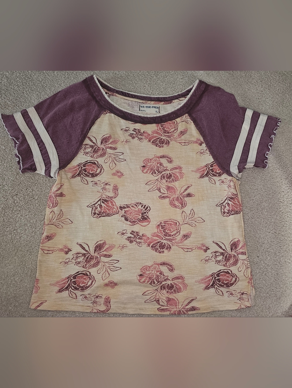 We The Free Wish You Were Here" Floral Print Tee collection Size XL - Picture 3 of 9